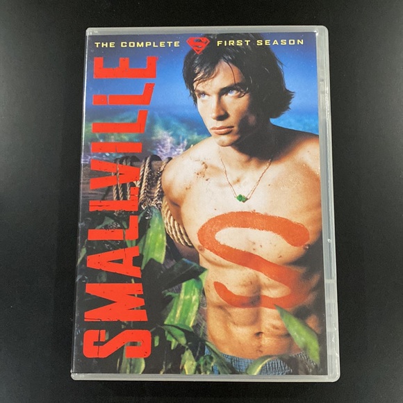 Smallville - The Complete First Season - Picture 3 of 11